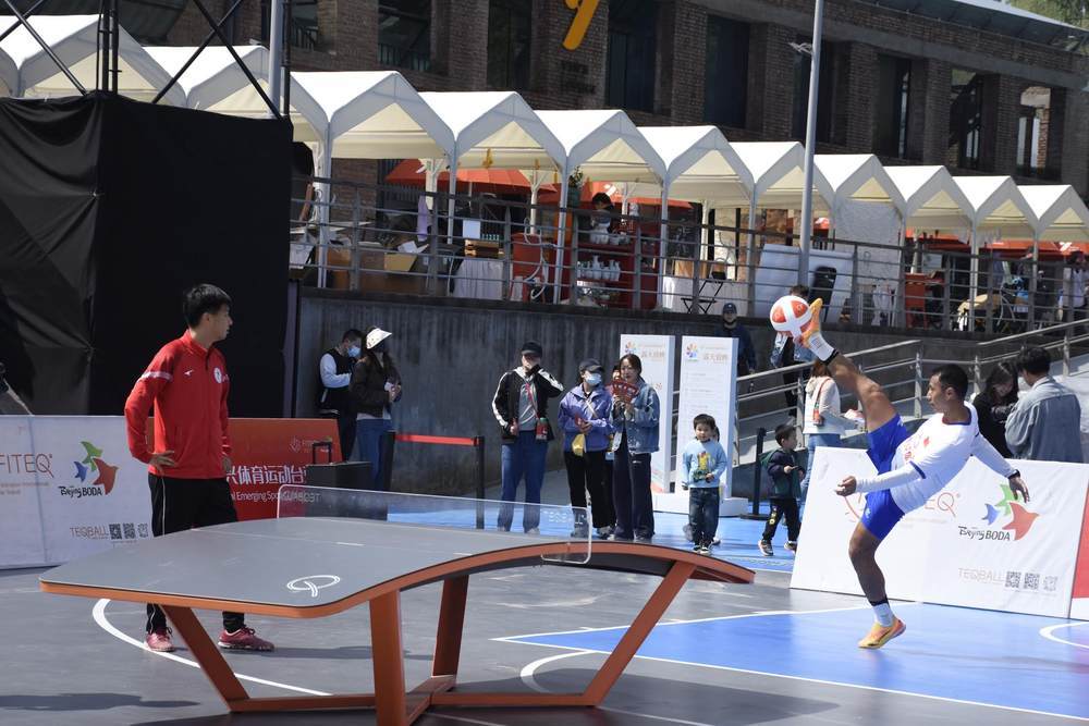 NBA：快船末节逆转鹈鹕